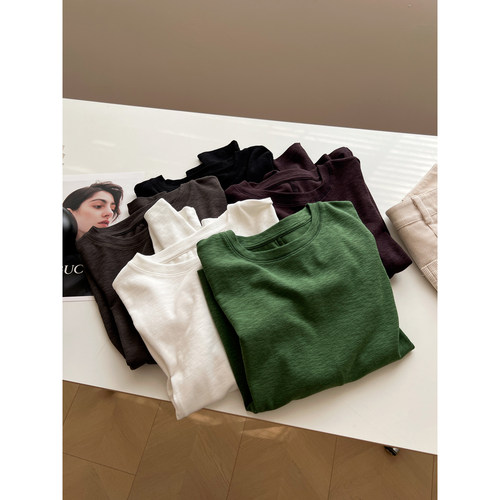 基础简约纯色圆领长袖T恤女修身