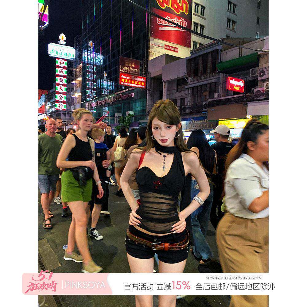 Pinksoya 恋爱陷阱 性感辣妹挂脖飘带抹胸女胸垫褶皱收腰露背上衣