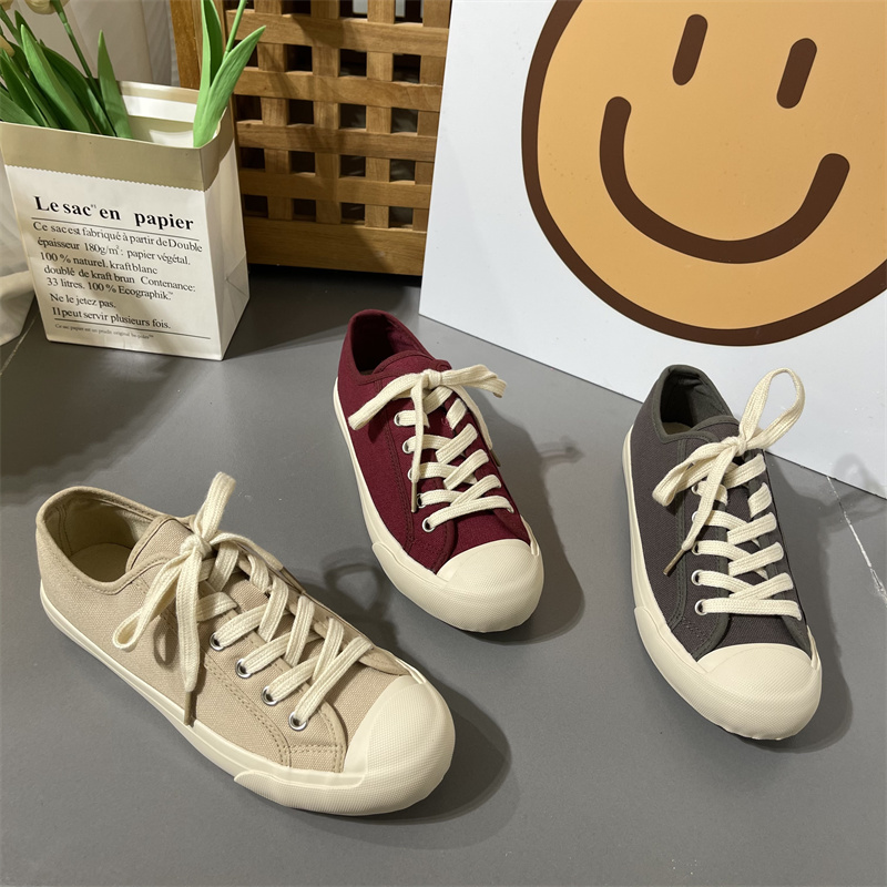 小众水泥灰系带平底帆布鞋