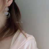 半价清仓 温温柔柔小毛球 雪花水钻 敲美冬日精灵 耳钉耳夹