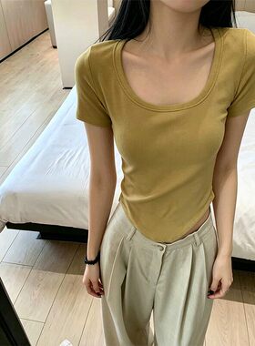 姜黄色U领下摆短袖T恤女士夏季设计感小众不规则修身显瘦短款上衣
