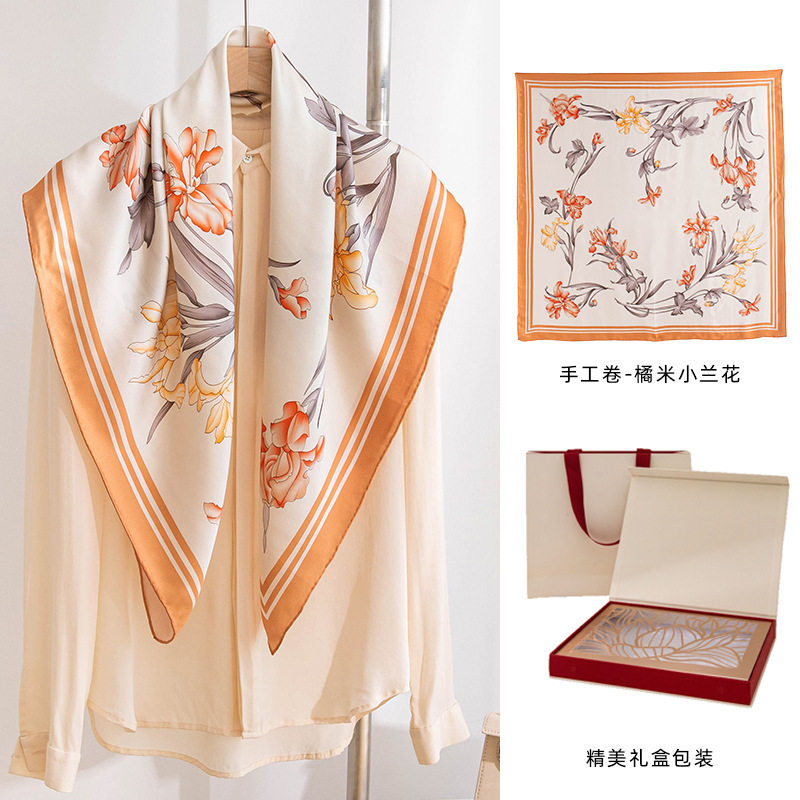 新款小香风围巾山茶花真丝丝巾 桑蚕丝港风复古真丝方巾礼盒装,服饰配件/皮带/帽子/围巾,围巾/丝巾/披肩,淘宝优惠券,粉丝福利购,淘宝优惠卷