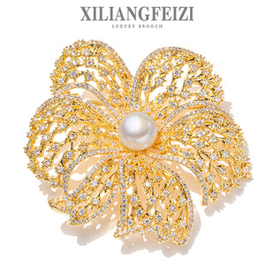 西凉妃子 时尚镂空花朵胸针 天然淡水珍珠服装配饰品穿搭胸花别针