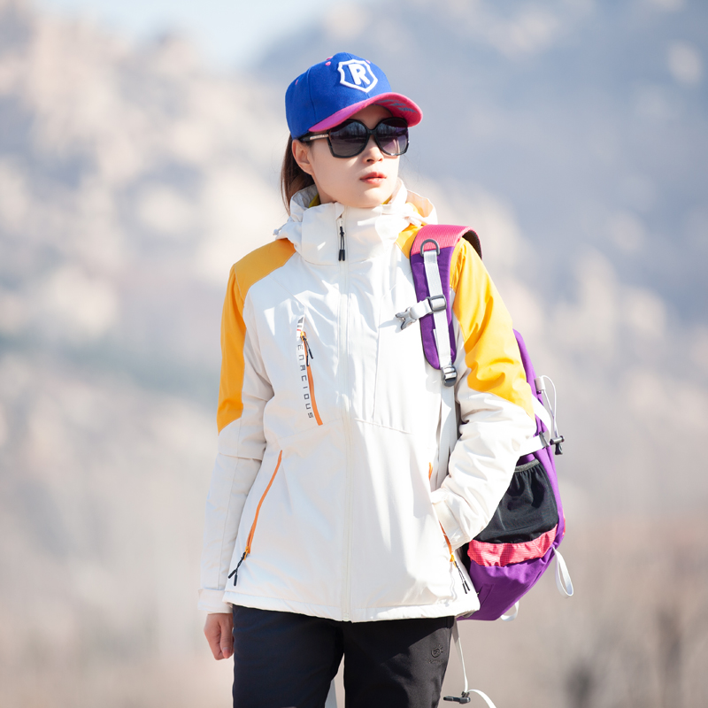 冲锋衣女户外棉服透气防风防水秋冬夹棉外套女夹克运动休闲登山