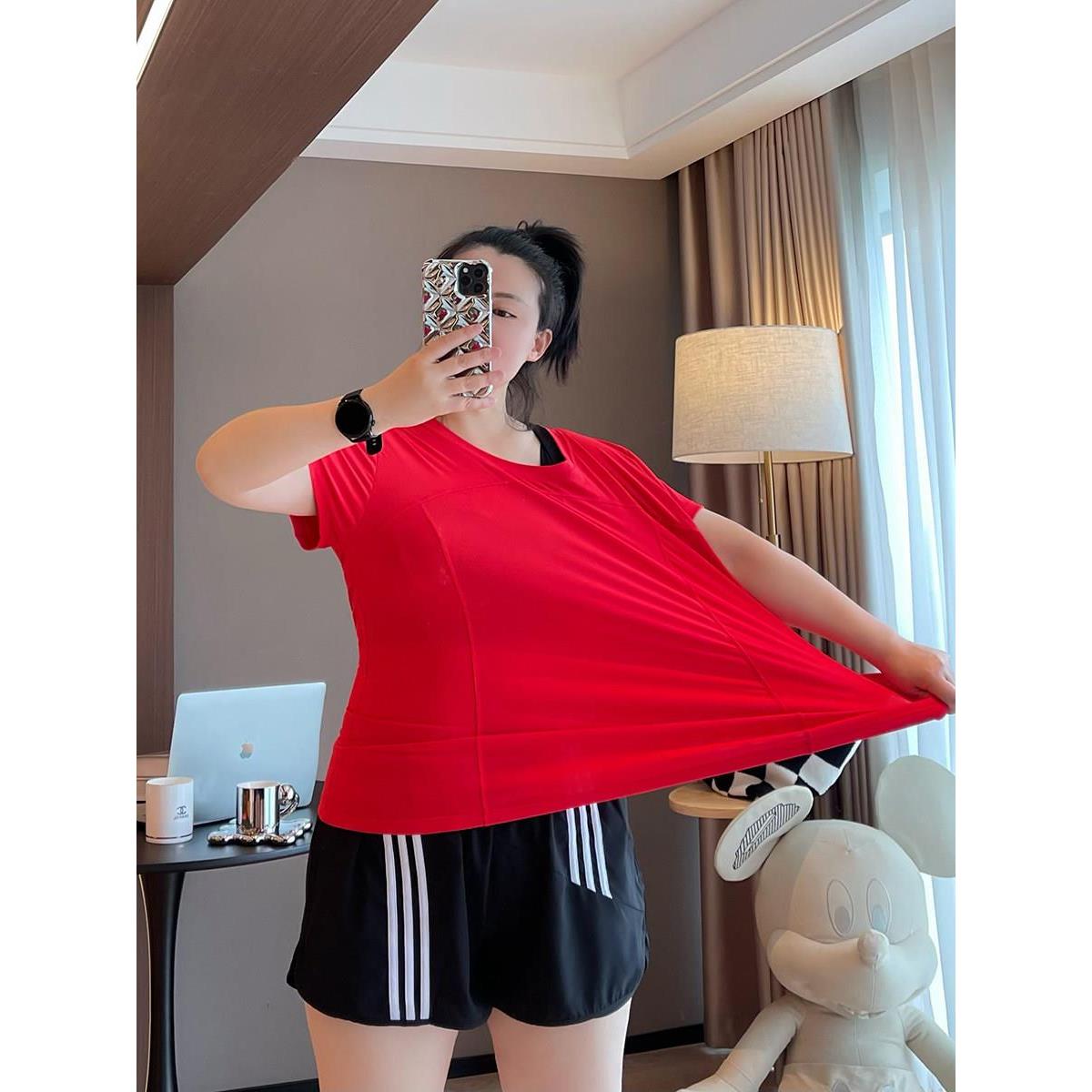 大码瑜伽服短款T恤女修身夏季胖MM健身服速干衣200斤跑步运动上衣