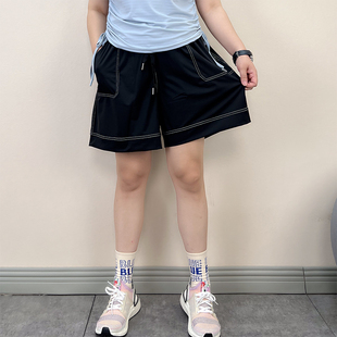 户外速干运动短裤女宽松大码五分薄款羽毛球裤跑步健身瑜伽中裤