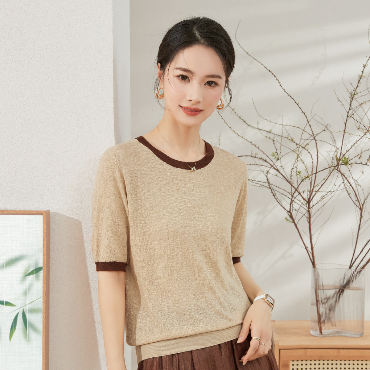 春竹撞色圆领含桑蚕丝上衣25夏季新款休闲透气薄款时尚女短袖T恤