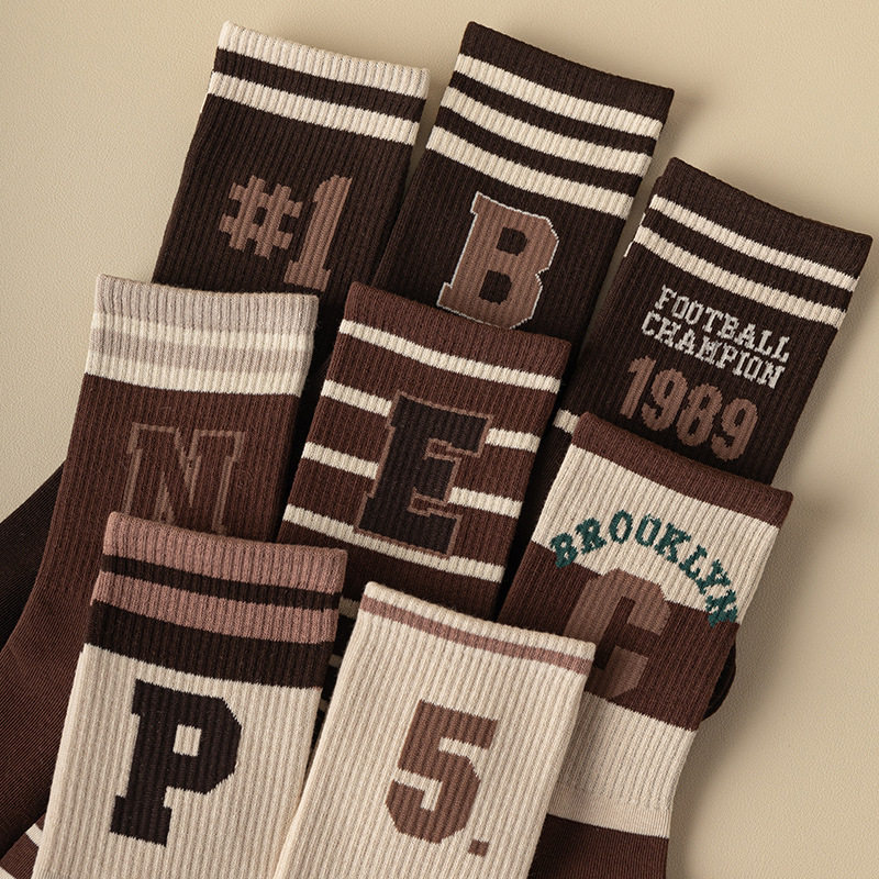 匹克企鹅袜子女秋冬复古潮流运动袜棉袜学院风拼色字母篮球中筒袜,女士内衣/男士内衣/家居服,中筒袜,淘宝优惠券,粉丝福利购,淘宝优惠卷