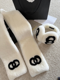 耳罩围脖雪地出片 权志龙同款 高品质小香风格 保暖兔毛围巾耳罩套装