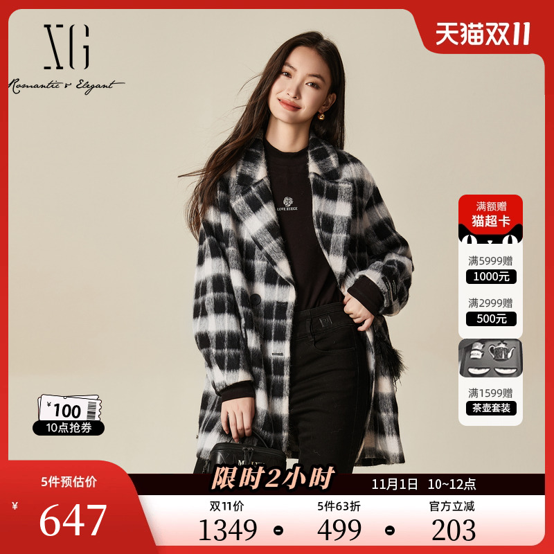 XG雪歌黑白格纹设计毛呢外套时尚冬季新款中长款通勤绵羊毛大衣女