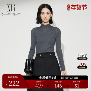 XG雪歌烫钻设计修身长袖毛衣2025冬季新款灰色绵羊毛套头针织衫女
