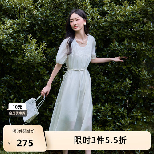 XG雪歌白色莱赛尔通勤短袖连衣裙 时尚夏季新款泡泡袖压褶A字裙女