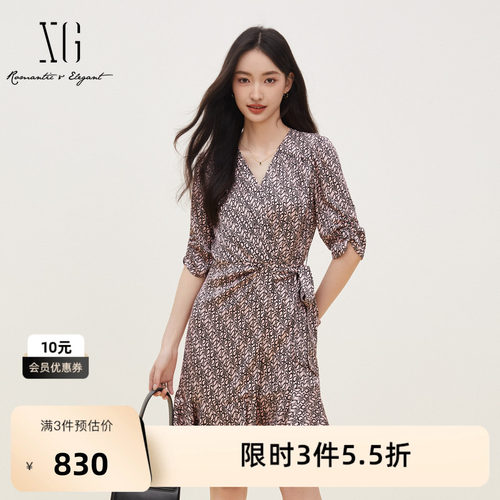 XG雪歌花版桑蚕丝V领中袖连衣裙2026夏季新款收腰绑带A字中裙女装