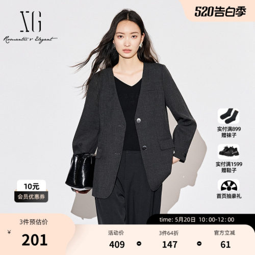 XG雪歌翻袋设计长袖休闲西装时尚秋季新款深灰色V领设计外套女装