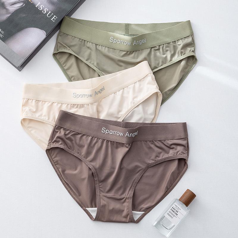速干运动内裤女冰丝无痕宽边抗菌薄款中腰三角裤中性大码字母夏
