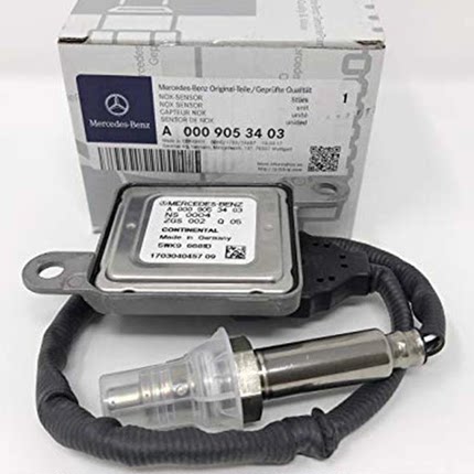适用奔驰W205 C180 C200 C250 C200 W212 E220 E250氮NOX氧传感器