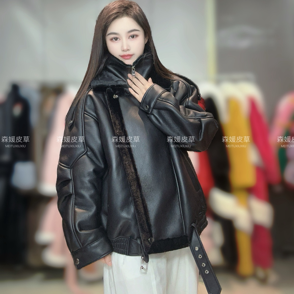 新款女冬季中性风帅气机车皮毛一体加厚保暖宽松休闲皮衣夹克外套