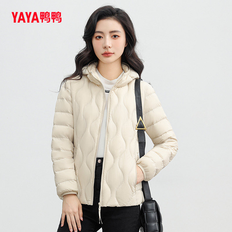鸭鸭轻薄羽绒服女2025冬季新款短款轻型保暖连帽时尚休闲鸭绒外套,女装/女士精品,羽绒服,淘宝优惠券,粉丝福利购,淘宝优惠卷