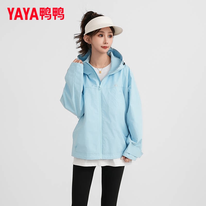 鸭鸭短款连帽休闲户外运动外套女