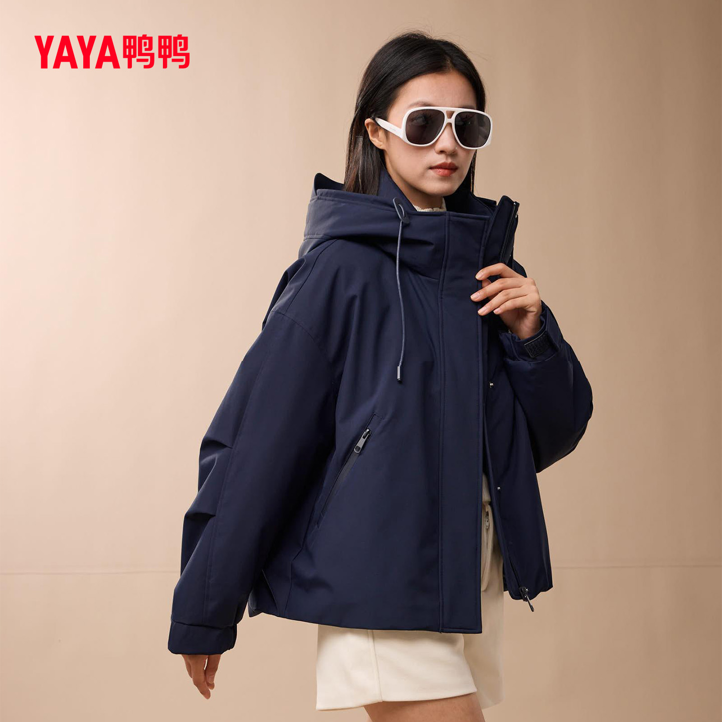 时尚大师高端设计连帽羽绒外套