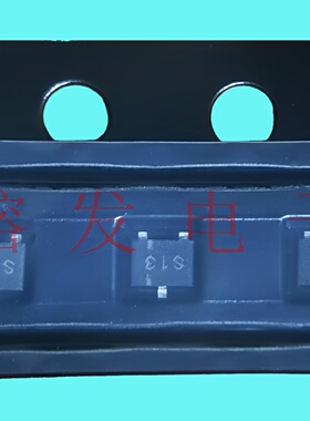 RKD705WKKRP1拍一发十共阳肖特基40V 30mA/SOT-323/VSON-3丝印S1*