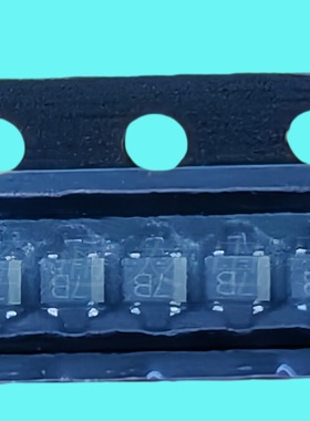 RB480Y-40T2R(10个)肖特基二极管Schottky 40V 0.2A/EMD4/丝印:7B