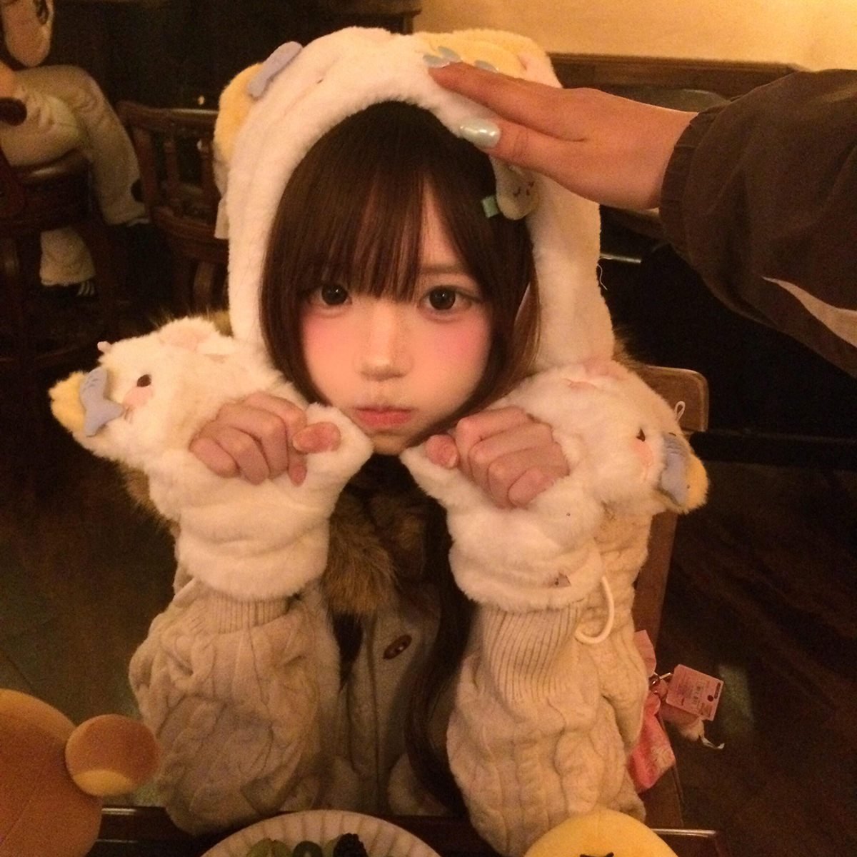 mikko可爱猫咪毛绒帽子女2025冬新款防寒保暖手套甜美雷锋包头帽