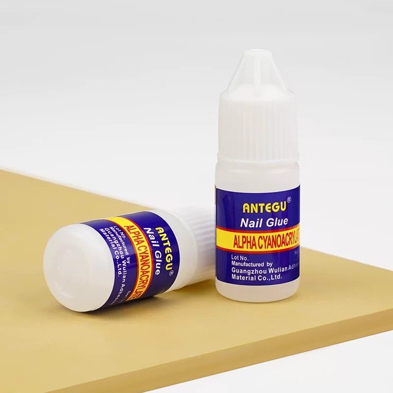 工厂直供美甲店专用美甲胶水 3g便携式贴甲片饰品穿戴甲指甲胶水,彩妆/香水/美妆工具,美甲工具,淘宝优惠券,粉丝福利购,淘宝优惠卷