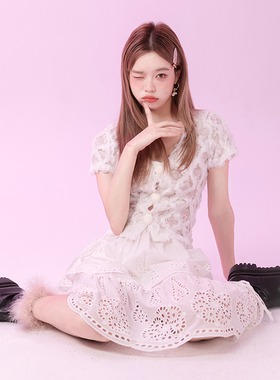 Yann M原创设计白色毛毛短袖开衫春夏上衣可爱贴身大扣子纯欲风女