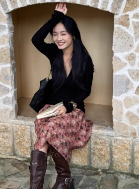 YANN M原创设计黑色天丝针织荡领修身打底上衣时髦秋新款收腰显瘦