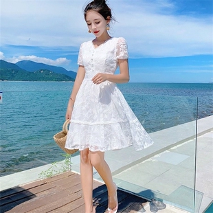 仙女裙蕾丝连衣裙女夏新款夏季白色裙子女学生韩版网红小个子2026