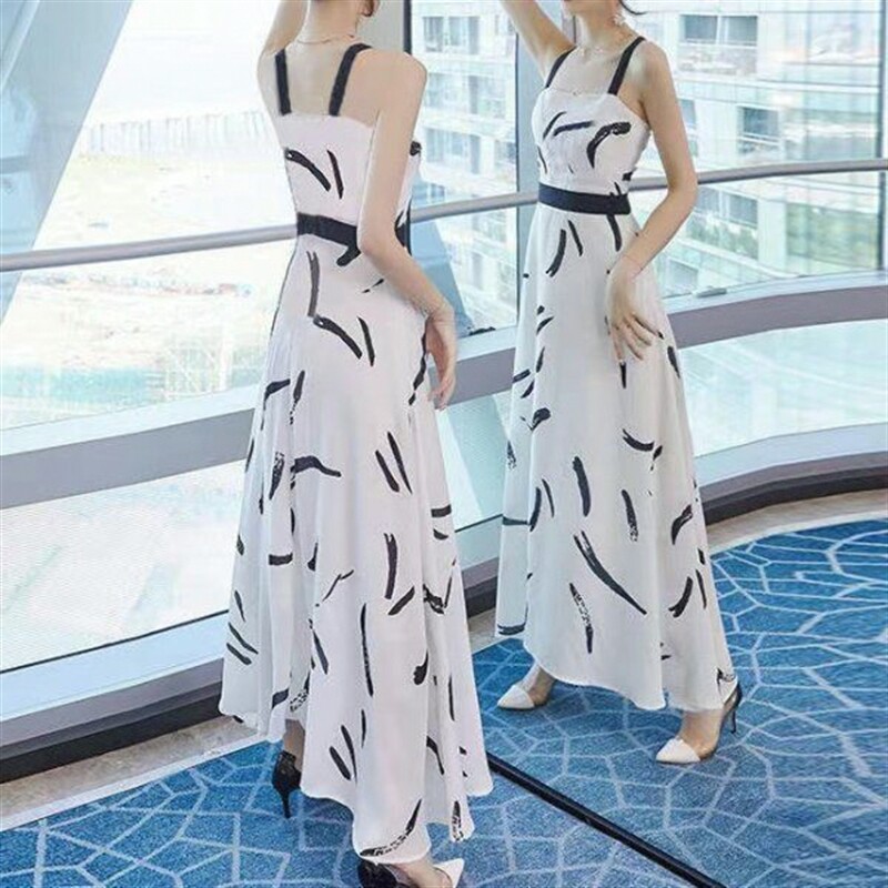 中长款吊带连衣裙夏女2026新款修身气质显瘦长裙收腰仙女背带裙子图片