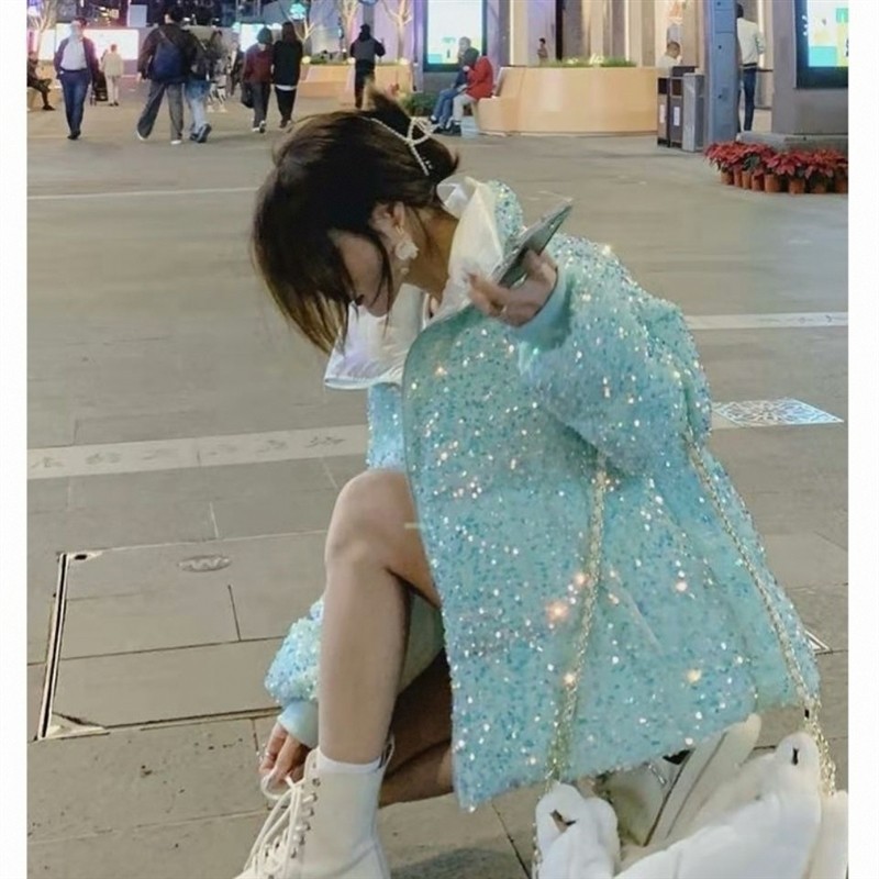 亮片羽绒棉服亮闪2026秋冬新款宽松年轻短款面包服棉衣小个子外套