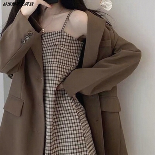 秋装年春吊带百搭西装别致连衣裙小众2026格子女装设计感新款套装