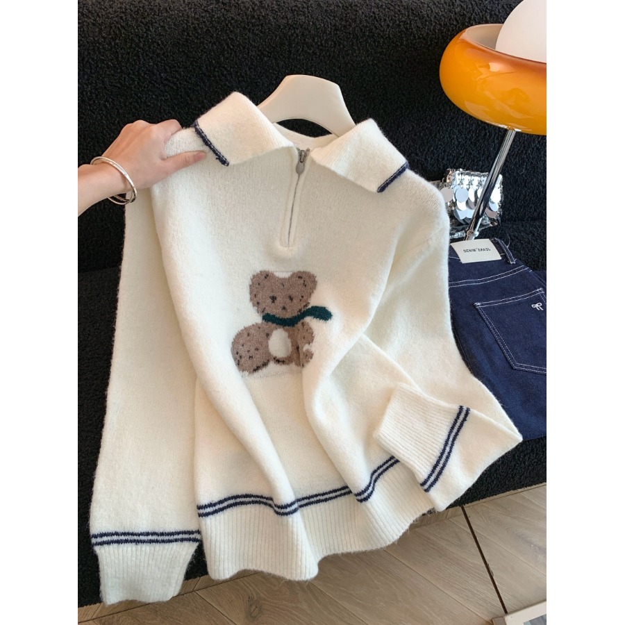【赠运费险】卡通刺绣翻领毛衣