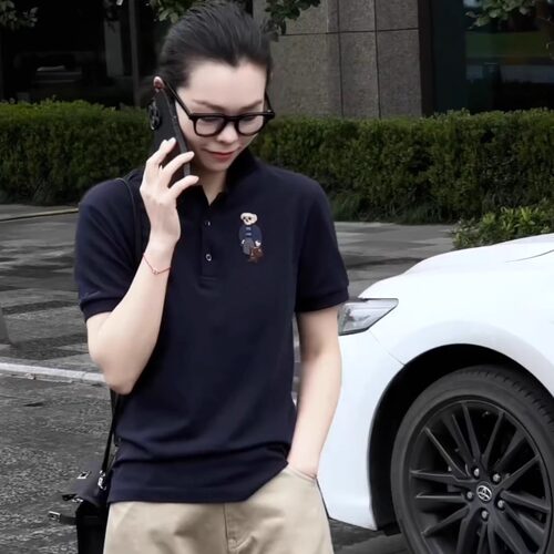 【赠运费险】小熊刺绣高级感上衣