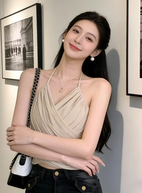 网红爆款时尚百搭小众交叉挂脖背心吊带女装夏季修身显瘦露腰上衣