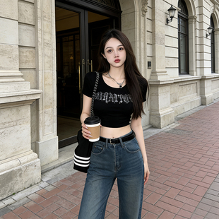 T恤女夏季 15天 辣妹风性感黑色烫钻圆领正肩短袖 显瘦短上 修身