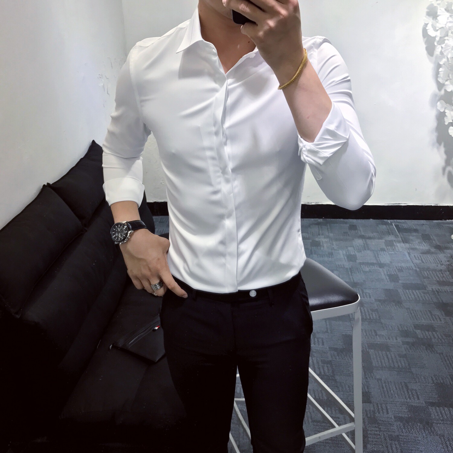 新款时尚简约纯色长袖衬衫男 韩版休闲百搭修身青年商务上班衬衣