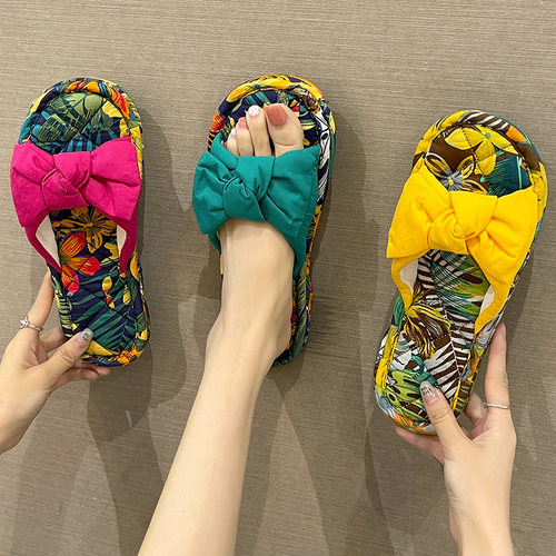 网红拖鞋女秋冬季2026新款时尚蝴蝶结布艺软底防滑室内居家一字拖