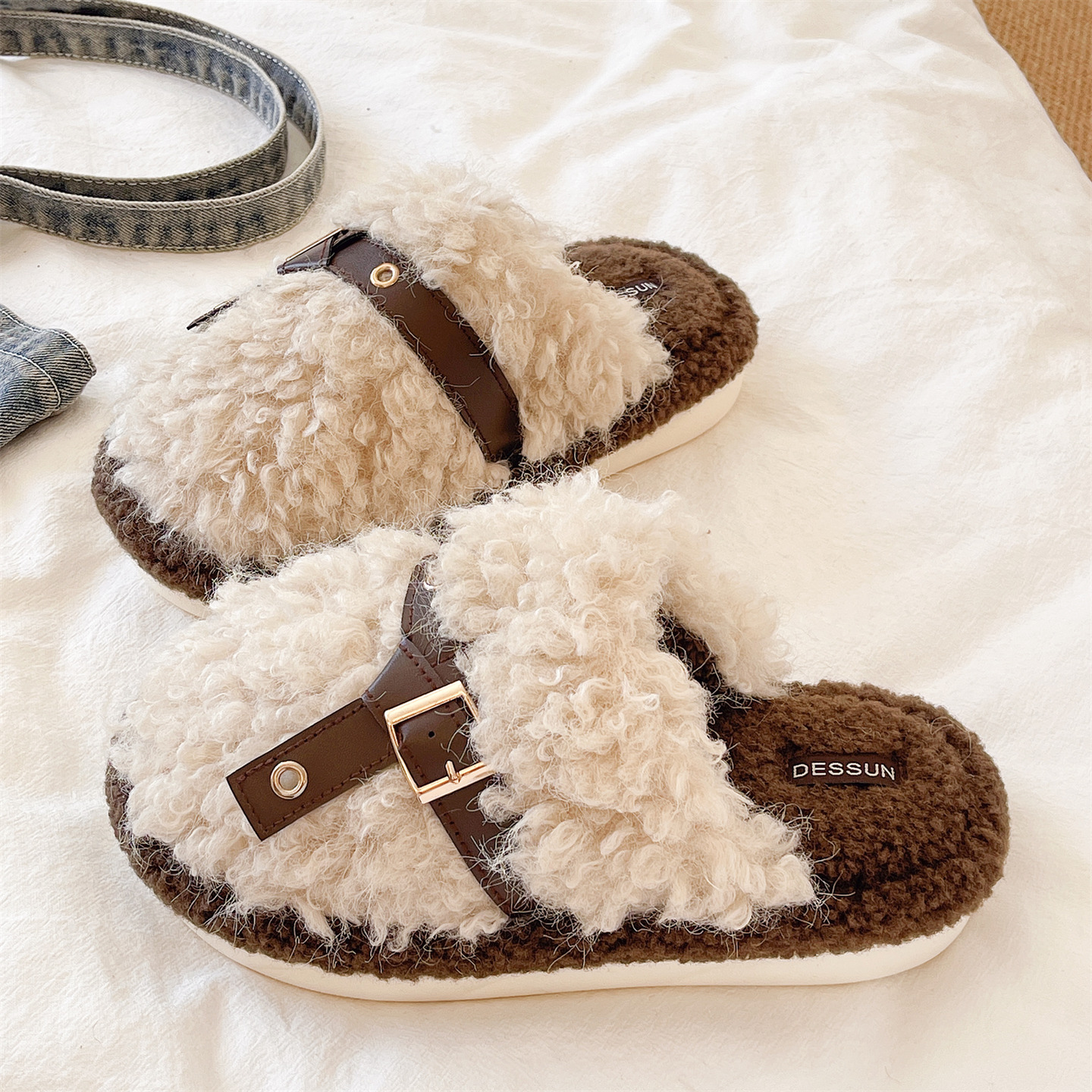 毛毛拖鞋女冬季外穿时尚皮带居家室内保暖加绒防滑软底包头棉拖鞋