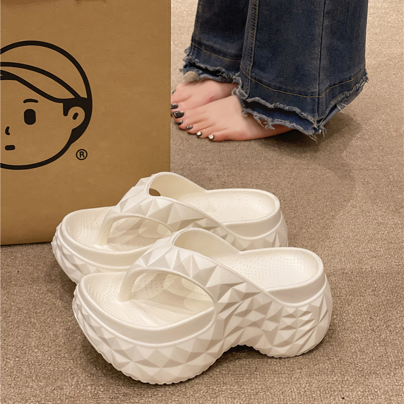 榴莲高跟人字拖女夏季时尚百搭外穿踩屎感沙滩夹脚防滑厚底凉拖鞋