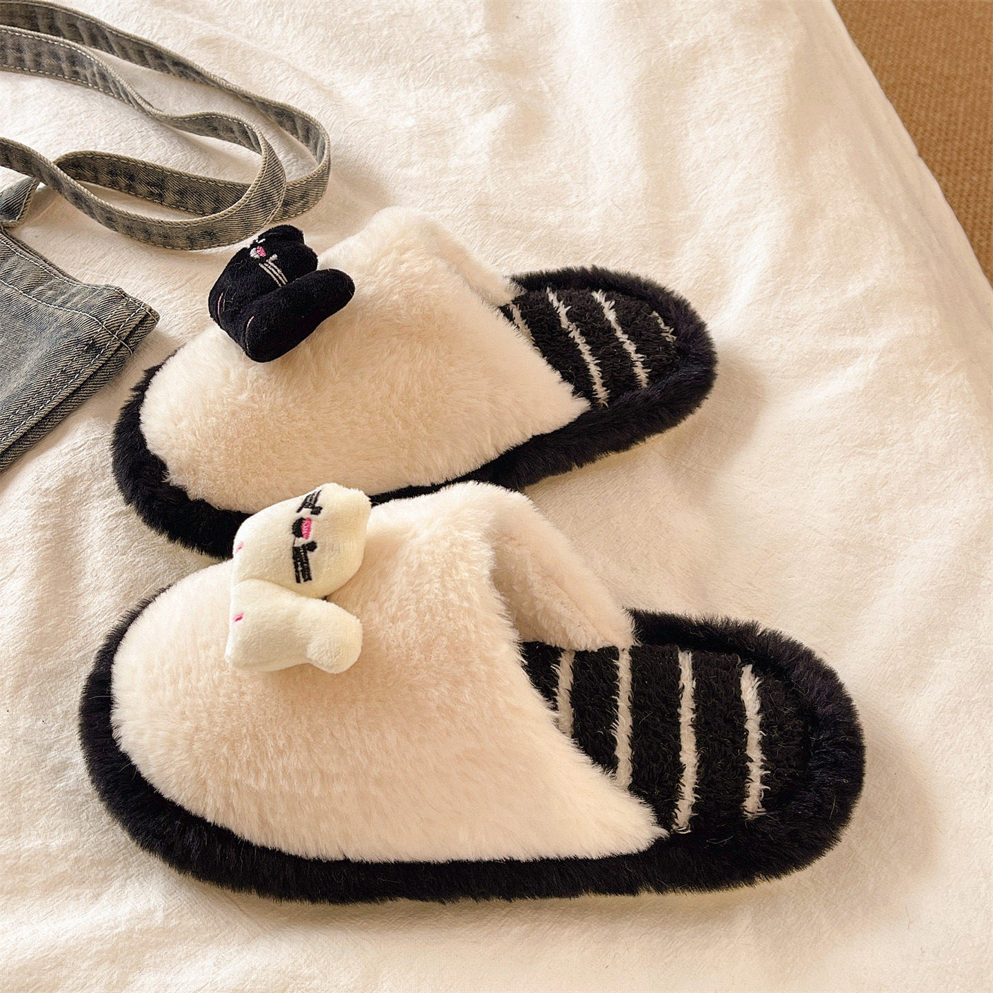 可爱小猫毛毛鞋女冬季情侣居家室内防滑厚底加绒保暖包头棉拖鞋男