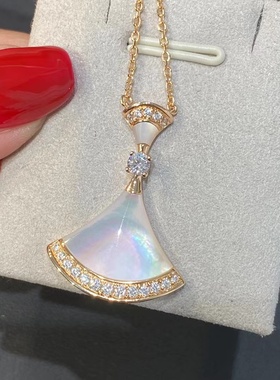 高版本白贝母项链女镶钻高级感镀18k玫瑰金网红轻奢红玉髓锁骨链