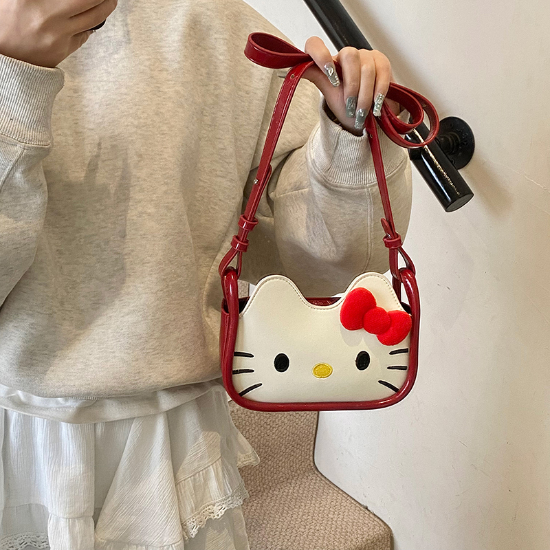 hellokitty包包高级小众不撞款2025新款可爱卡通斜挎包迷你小方包
