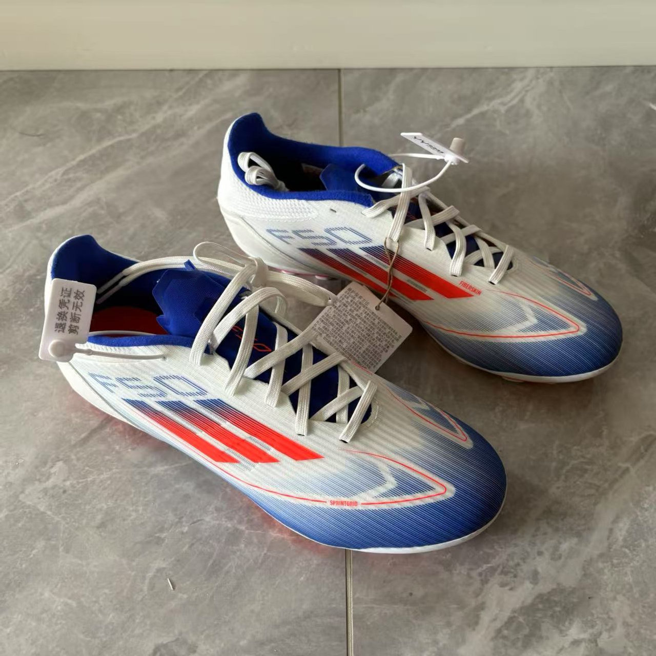 Adidas/阿迪达斯 F50中端2G/3G AG短钉人造草足球鞋 IF1330