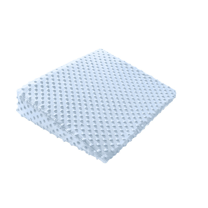 婴儿防吐奶斜坡垫新生儿防溢奶斜侧躺喂奶宝宝防呛防荡奶枕头