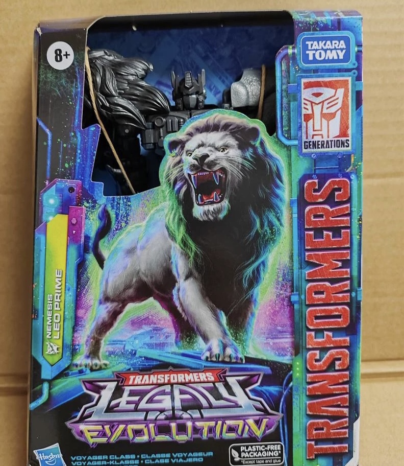 变形金刚 传世遗产进化 V级 铁鹰双履带挽歌黑狮白狮 模型