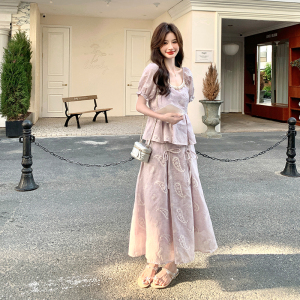 甜美浅紫色刺绣泡泡袖套装裙女夏季巨好看绝美漂亮半身裙两件套图片
