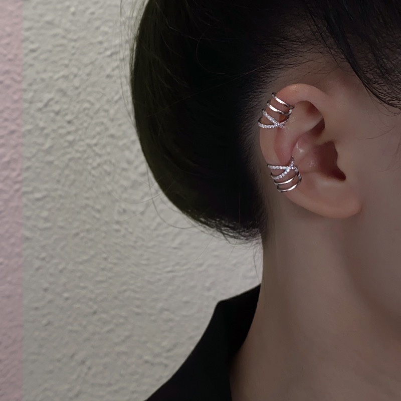 无耳洞耳夹女轻奢高级感冷淡风2023年新款耳骨夹耳饰多层设计感潮